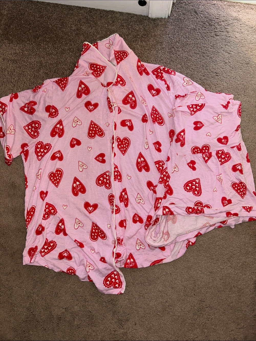 Old Navy maternity pajamas.